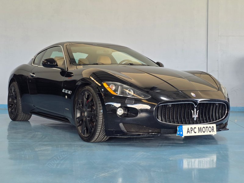 Maserati Gran Turismo 2010