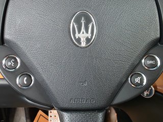 Maserati GranTurismo S 2010
