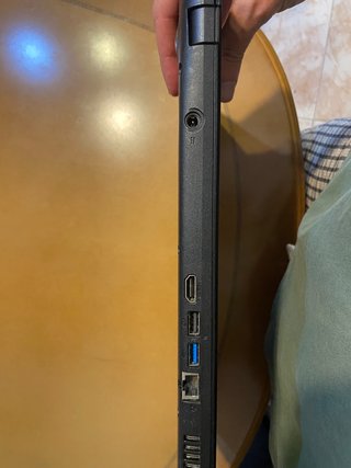 Portátil Acer Aspire ES 15 (AMD A9) + Cargador