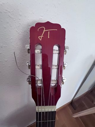 Guitarra Clásica OQAN José Torres OGC-10 + Funda