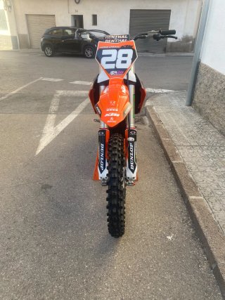 KTM 250 SX-F 2023 Naranja/Blanca