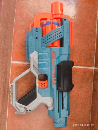 Pistola Nerf Commander Elite 2.0