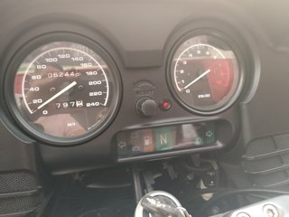 BMW R 1150 RT gris, cuidada y equipada
