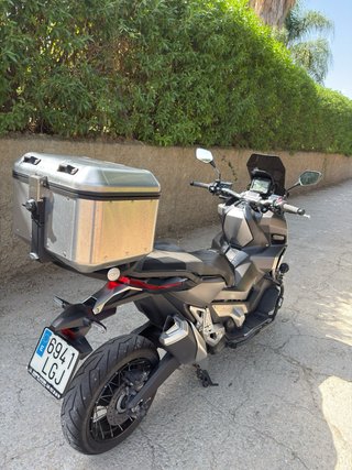 Honda X-ADV 750 2020 Gris
