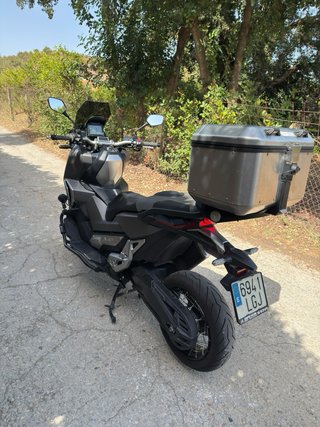 Honda X-ADV 750 2020 Gris