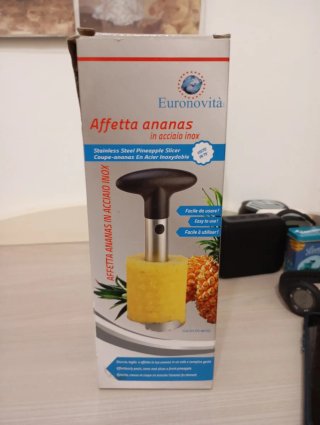 Affetta ananas in acciaio inox Euronovità