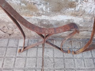 Bancos antiguos de forja (2 unidades)