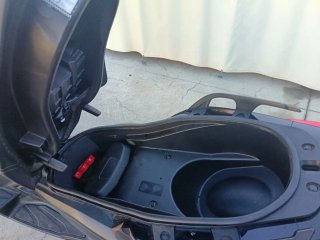 Yamaha XMAX 400 Scooter Maxi Negra
