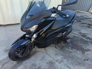 Yamaha XMAX 400 Scooter Maxi Negra