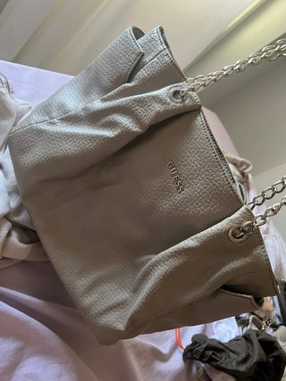 Bolso Guess Plateado Cadena