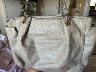 Bolso Guess Plateado Cadena