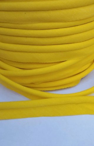 Vivo al bies con cordón en amarillo