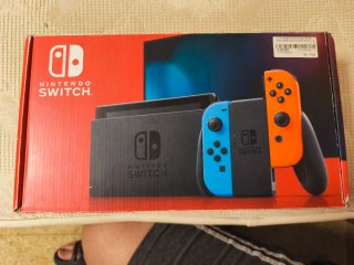 Nintendo Switch Verde y Rosa