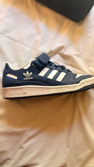Adidas Forum Low Zapatillas azul marino y blanco