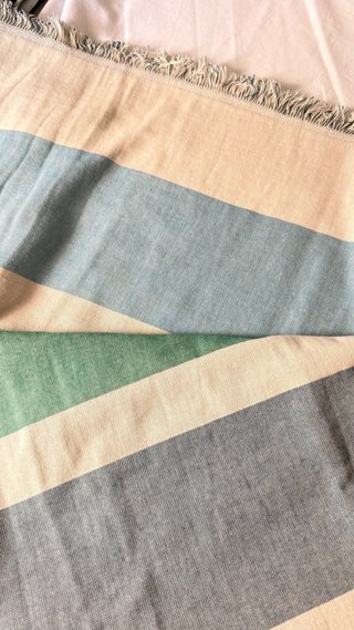 Toalha Fouta de praia cada uma 30€.