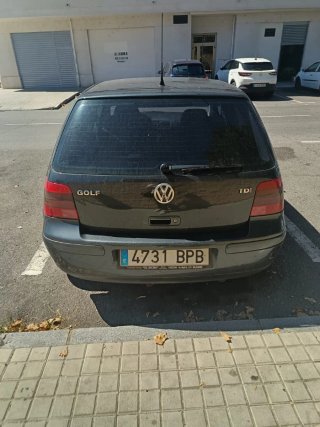 Volkswagen Golf 2004