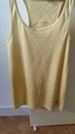 Camiseta deportiva Domyos amarilla