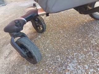 Trío Concord Neo + Base Isofix