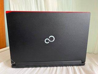 Fujitsu Lifebook I5, 8 gb ram, ssd 240 gb