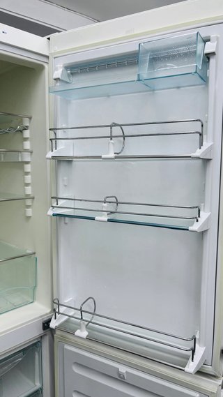 Nevera Liebherr Blanca