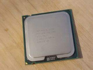 Intel Xeon E3110 Socket 775