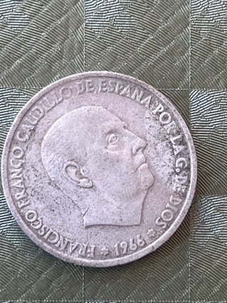Monedas antiguas españolas de valor importante.