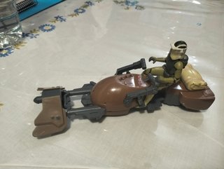 Moto Speeder Star Wars con Figura