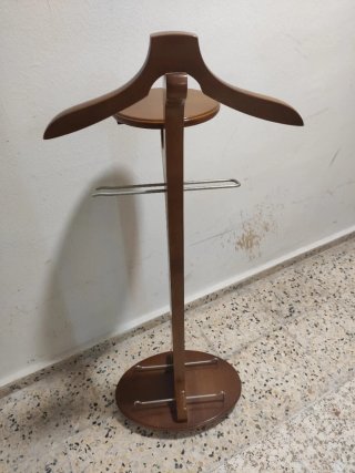 Galán de noche de madera