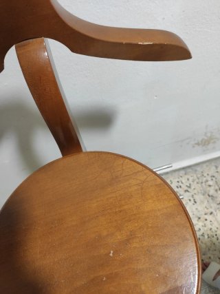 Galán de noche de madera