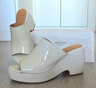 Sandalias Mule Cuña Blanca Sezane