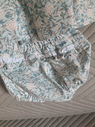 Conjunto bebé floral 6 meses