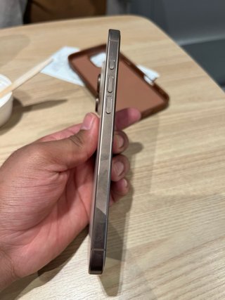 iPhone 16 Pro Max 256GB color desierto eSim