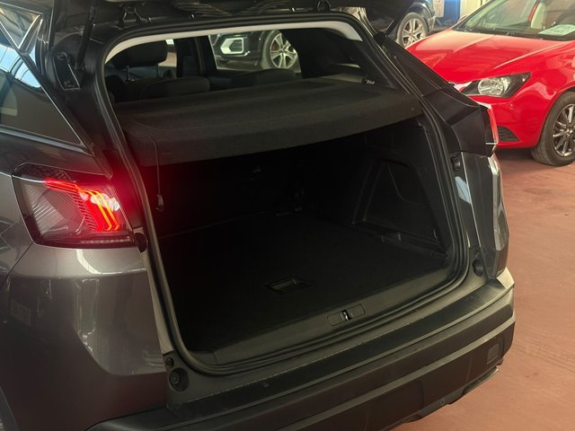 Peugeot 3008 1.5 BlueHDi 96kW Active Pack EAT8