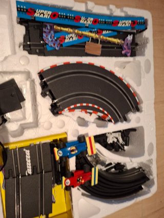 Carrera GO!!! Spongebob Slot Racing System