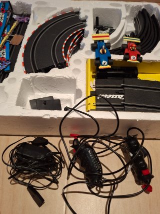 Carrera GO!!! Spongebob Slot Racing System
