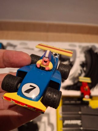 Carrera GO!!! Spongebob Slot Racing System