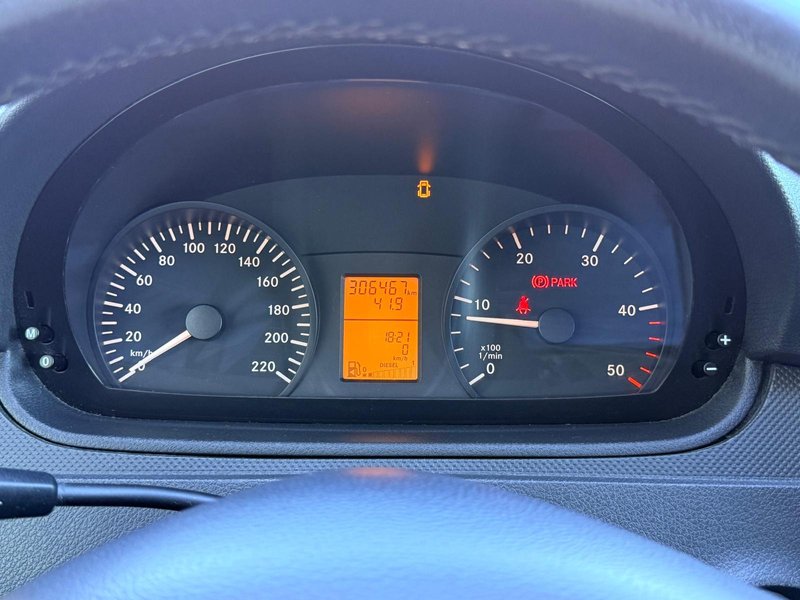 Mercedes-Benz Vito 113CDI Crew Larga 2011, foto 3