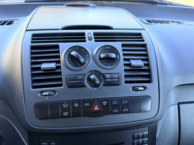Mercedes-Benz Vito 113CDI Crew Larga 2011, foto 11