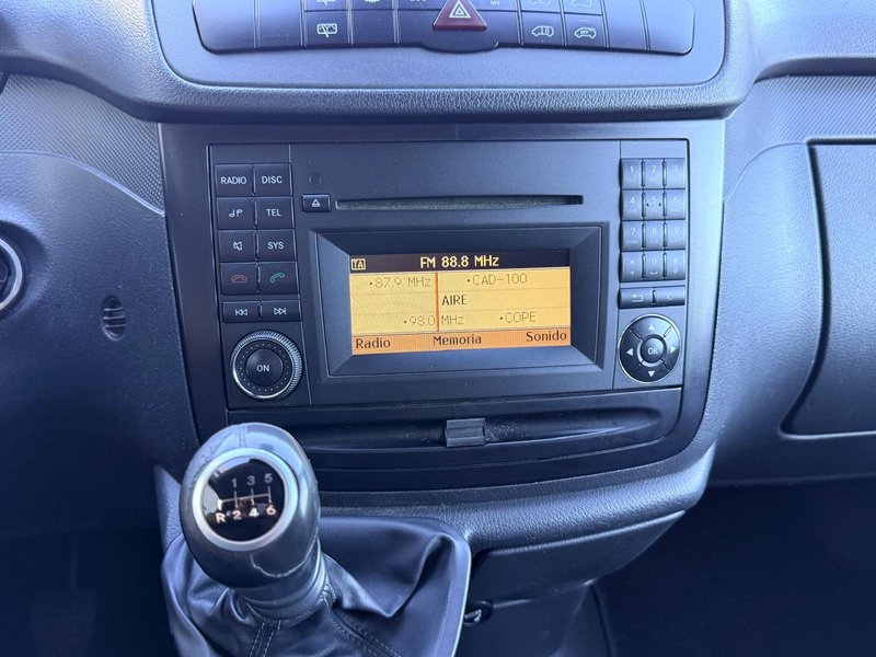 Mercedes-Benz Vito 113CDI Crew Larga 2011, foto 12