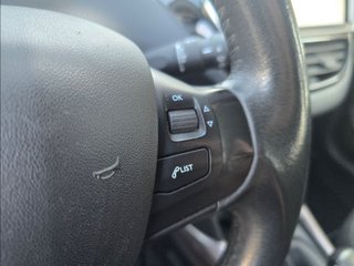 Peugeot 2008 Active 1.2L PureTech 82
