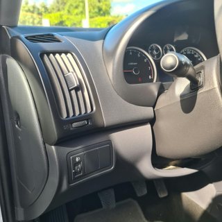 HYUNDAI i30 1.4 109CV MANUAL