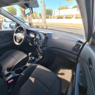 HYUNDAI i30 1.4 109CV MANUAL