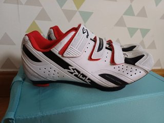 Zapatillas ciclismo Spiuk con calas SPD