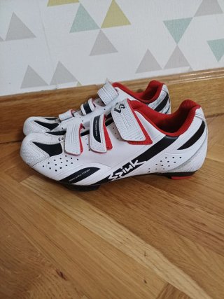 Zapatillas ciclismo Spiuk con calas SPD