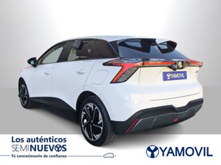 MG MG4 64kWh Luxury 150 kW (204 CV)