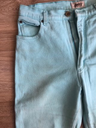 Pantalón vaquero azul agua