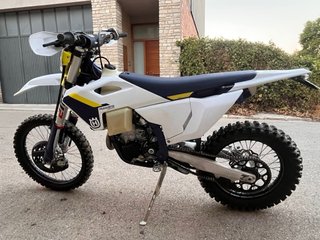 Husqvarna FE 450 2025 enduro