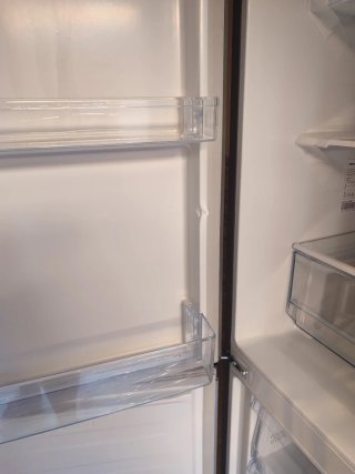 Frigorífico NUEVO Hisense 180cm Total No Frost