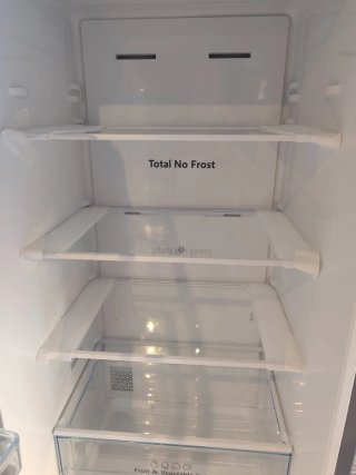 Frigorífico NUEVO Hisense 180cm Total No Frost