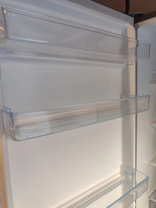 Frigorífico NUEVO Hisense 180cm Total No Frost